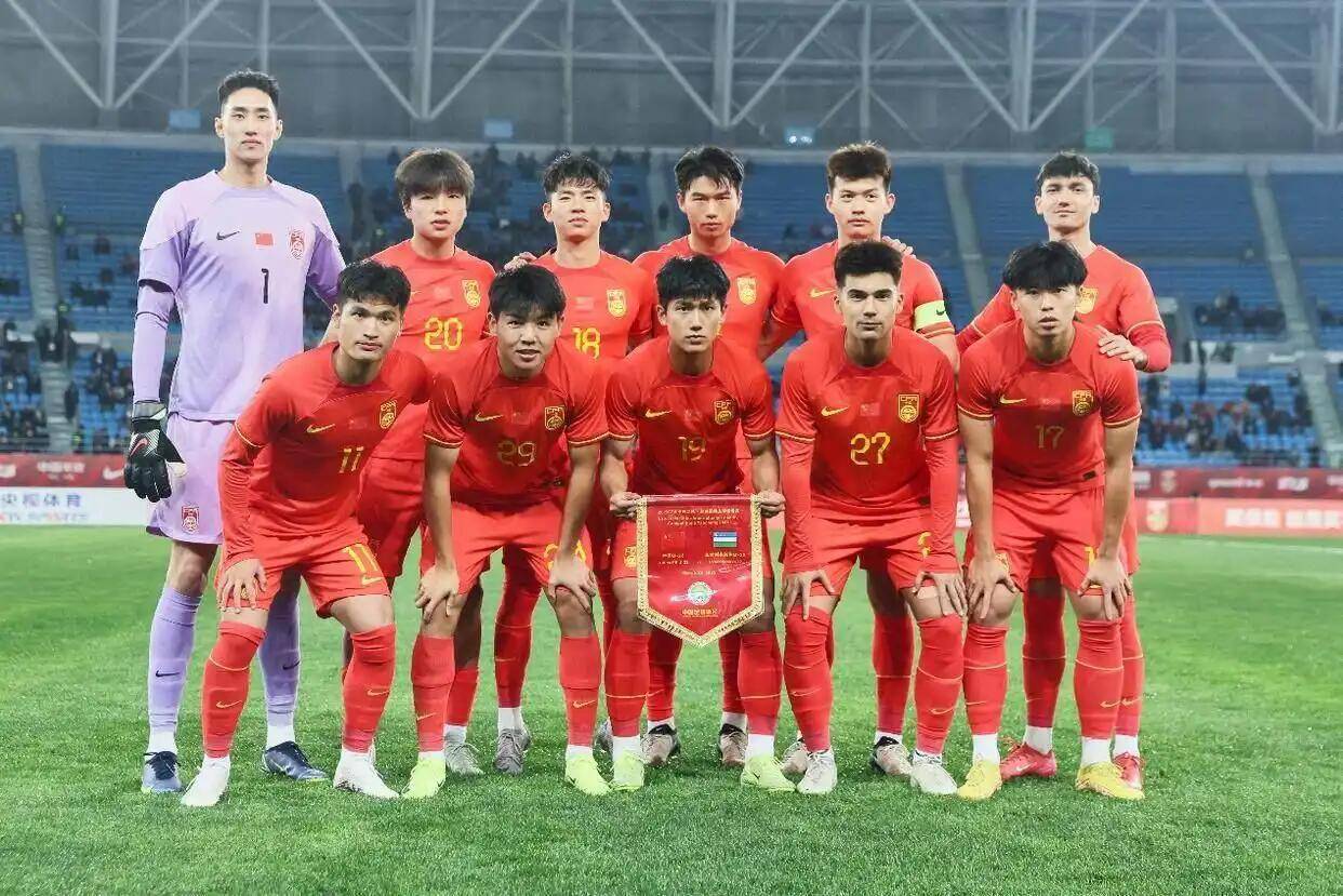 东京球队全力备战，追逐亚洲足球荣耀的简单介绍